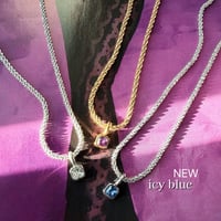 ANG l Cube Glow Necklace