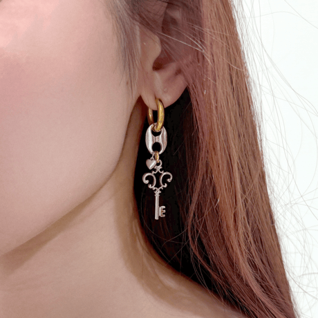 ANG l Unlock Key Hoop Pierce