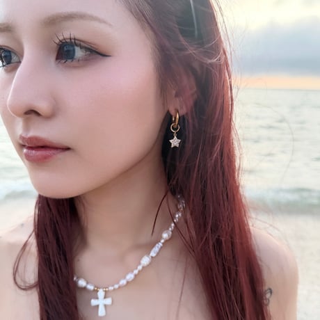 ANG l Stella Hoop Pierce