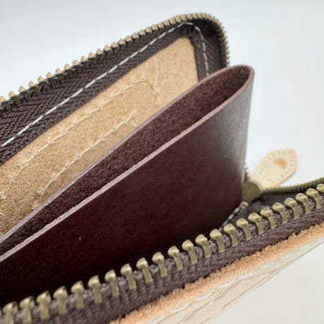【送料無料・冷凍とんかつと同梱不可】ボコられグマのボコ（BOCO）本革 小さい財布　ガールズ＆パンツァー