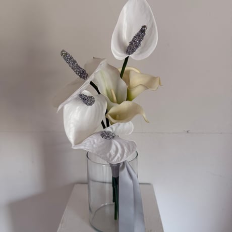 Artificial flower bouquet