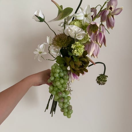 Artificial flower bouquet
