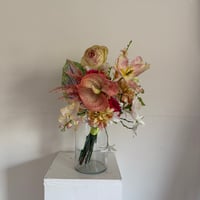 Artificial flower bouquet