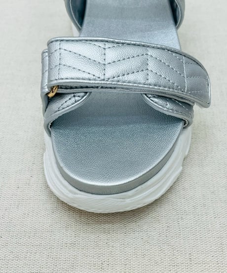 キルティング スポーツサンダル