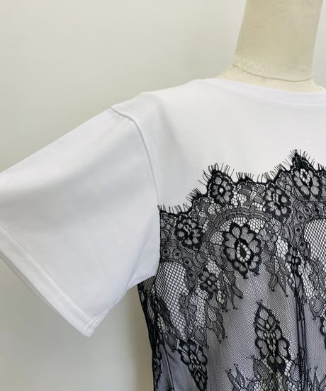 レースビスチェ風Tシャツ