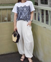 レースビスチェ風Tシャツ