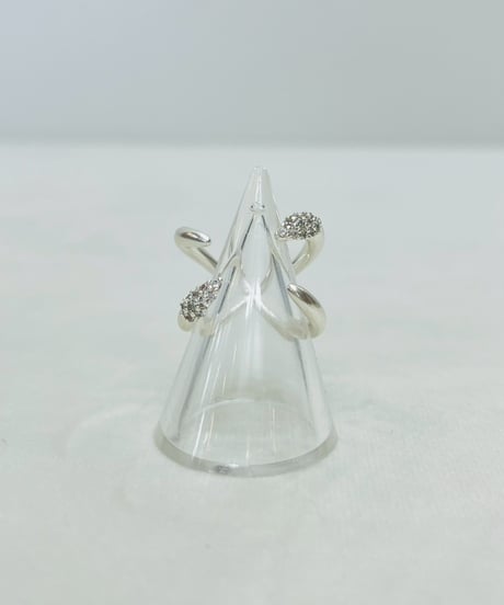キュービックジルコニア クロウリング