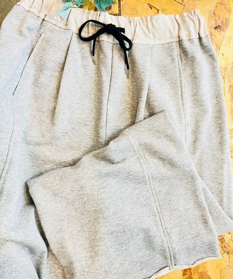 レイヤードプルオーバー＆カーブパンツ ※上下別売り