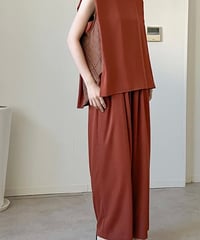 ノースリーブ シャツ＆8.5丈ワイドパンツ