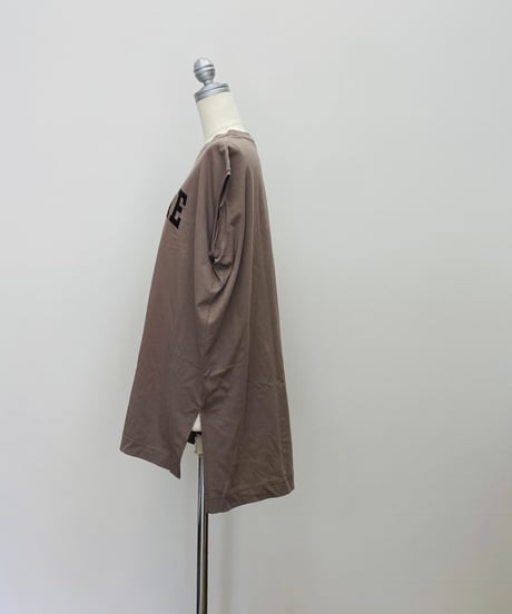 フロッキープリントチュニック丈Tシャツ