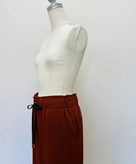 ノースリーブ シャツ＆8.5丈ワイドパンツ