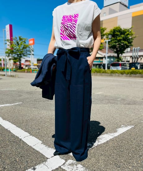 ゼブラ柄 箔プリント フレンチスリーブTシャツ