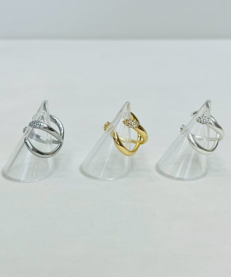 キュービックジルコニア クロウリング