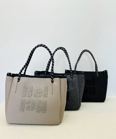 ボアロゴトートバッグ