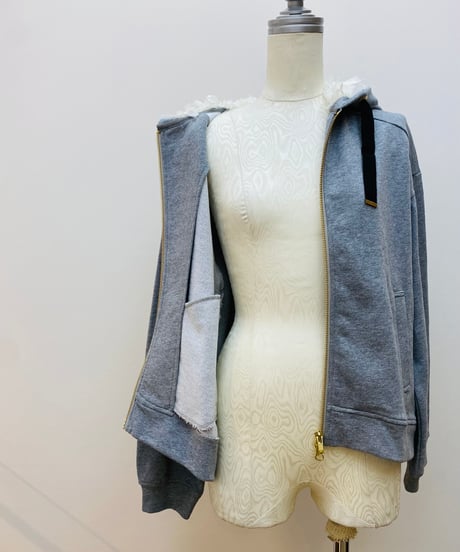 シフォンフランジレース×裏毛フーテッドパーカー