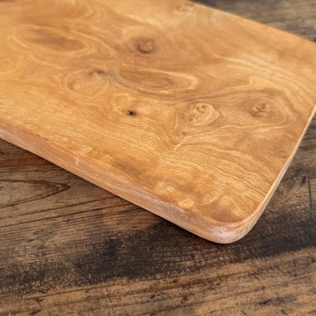Cutting Board  /  Olieve