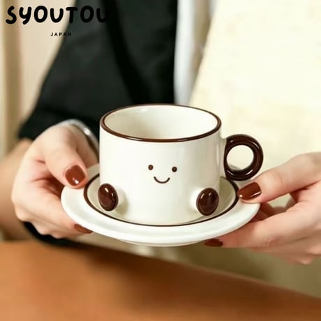 スマイル コーヒーカップ＆ソーサーセット マグカップ 陶瓷器 マガカップ 耐熱 耐冷  笑顔 マグカップ 北欧風 かわいいマグカップ おしゃれマグカップ