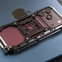 iPhone 17Pro,18Pro用プロテクターケース