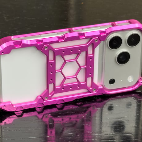 iPhone 17Pro用プロテクターケース