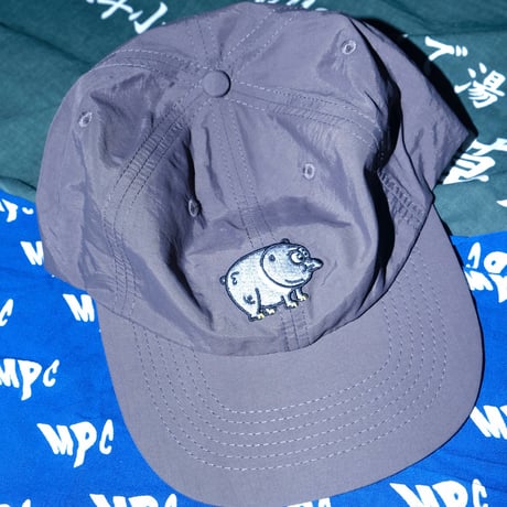 【UNTAMED（アンテイムド）】ツキノワグマの帽子（DAD HAT）