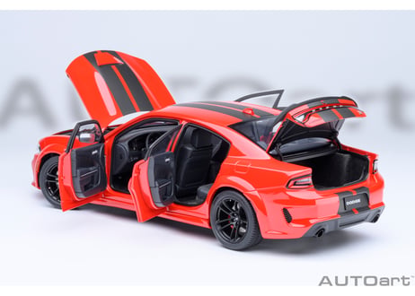 AUTOart 1/18　ダッジ チャージャー スキャットパック ワイドボディ （レッド／カーボンブラック・ストライプ ＜TORRED＞）　71759