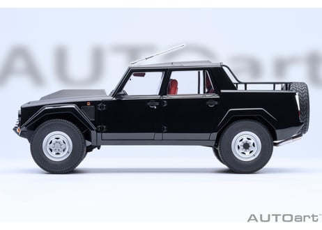 AUTOart 1/18　ランボルギーニ LM002 （ブラック）　74550
