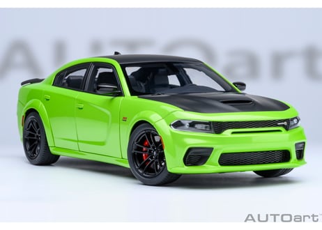 AUTOart 1/18　ダッジ チャージャー スキャットパック ワイドボディ （メタリック・ライムグリーン／マットブラック ＜SUBLIME＞）　71758