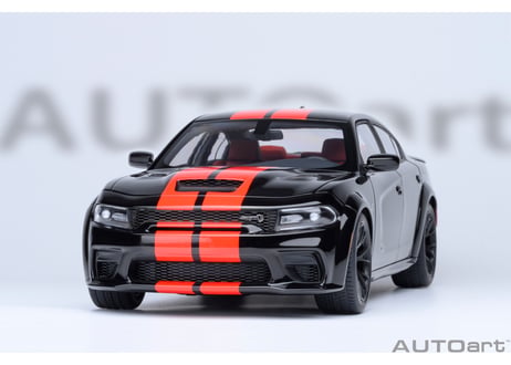 AUTOart 1/18　ダッジ チャージャー SRT ヘルキャット レッドアイ ジェイルブレイク （ブラック／オレンジ・ストライプ ＜PITCH BLACK＞）　71754