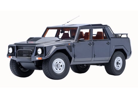 AUTOart 1/18　ランボルギーニ LM002 （メタリック・ダークブルー）　74552