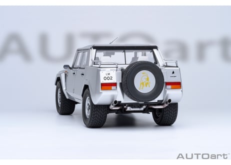 AUTOart 1/18　ランボルギーニ LM002 （メタリック・シルバー）　74553