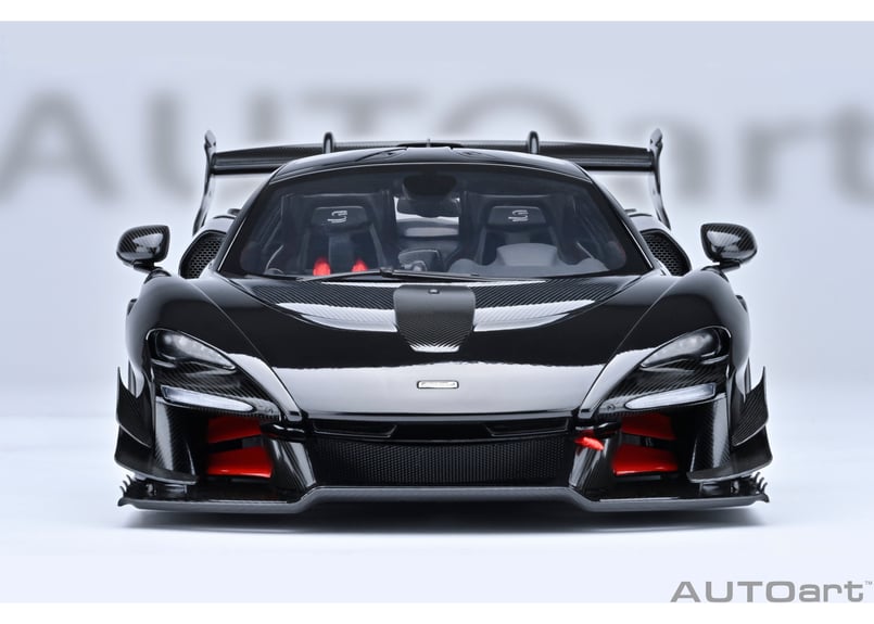 AUTOart 1/18 マクラーレン セナ GTR （メタリック・ブラック） 81954 |