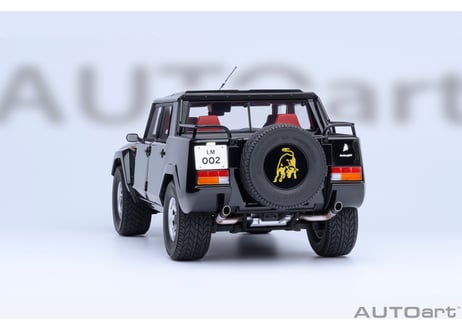 AUTOart 1/18　ランボルギーニ LM002 （ブラック）　74550
