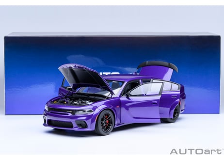 AUTOart 1/18　ダッジ チャージャー スキャットパック ワイドボディ （パール・パープル ＜PLUM CRAZY＞）　71757