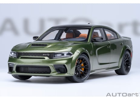 AUTOart 1/18　ダッジ チャージャー SRT ヘルキャット レッドアイ ジェイルブレイク （メタリック・グリーン／ブラック ＜F8 GREEN＞）　71752