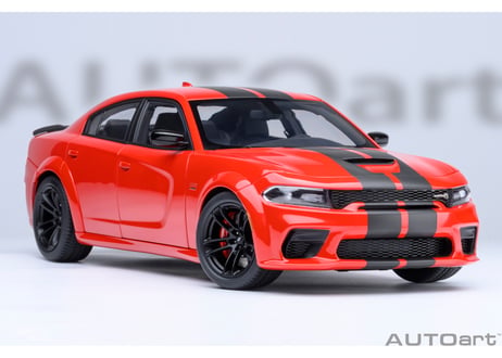 AUTOart 1/18　ダッジ チャージャー スキャットパック ワイドボディ （レッド／カーボンブラック・ストライプ ＜TORRED＞）　71759