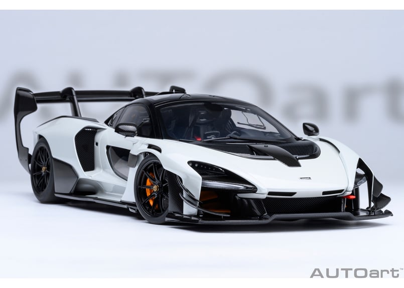 AUTOart 1/18 マクラーレン セナ GTR （メタリック・ホワイト） 81953 |