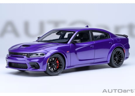 AUTOart 1/18　ダッジ チャージャー スキャットパック ワイドボディ （パール・パープル ＜PLUM CRAZY＞）　71757