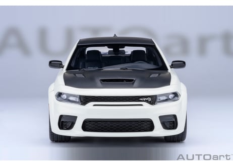 AUTOart 1/18　ダッジ チャージャー SRT ヘルキャット レッドアイ ジェイルブレイク （ホワイト／マットブラック ＜KNUCKLE WHITE＞）　71751