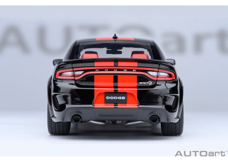 AUTOart 1/18　ダッジ チャージャー SRT ヘルキャット レッドアイ ジェイルブレイク （ブラック／オレンジ・ストライプ ＜PITCH BLACK＞）　71754