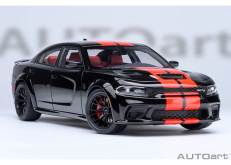 AUTOart 1/18　ダッジ チャージャー SRT ヘルキャット レッドアイ ジェイルブレイク （ブラック／オレンジ・ストライプ ＜PITCH BLACK＞）　71754
