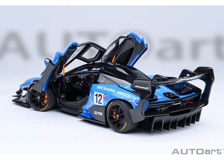 AUTOart 1/18　マクラーレン セナ GTR プレゼンテーションカー #12　81955