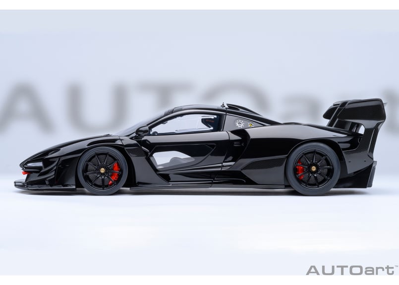AUTOart 1/18 マクラーレン セナ GTR （メタリック・ブラック） 81954 |