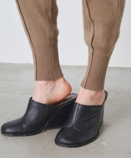 SOFT WOOL KNIT　PANTS