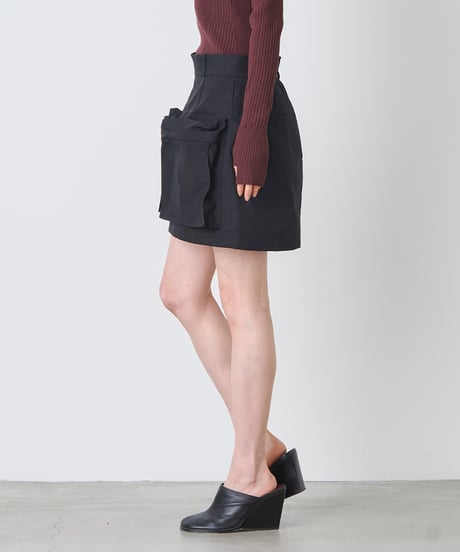 BIG POCKET MINI SKIRT