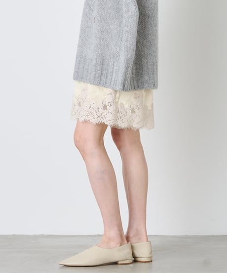 ACETATE SATIN LACE SHORTS