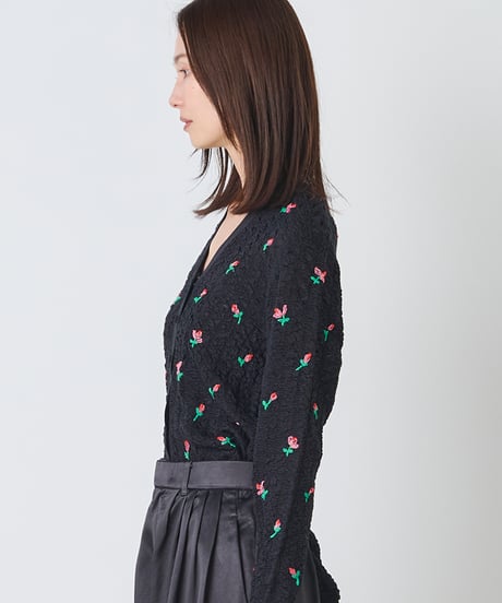 SMOKING KNIT FLOWER CARDIGAN