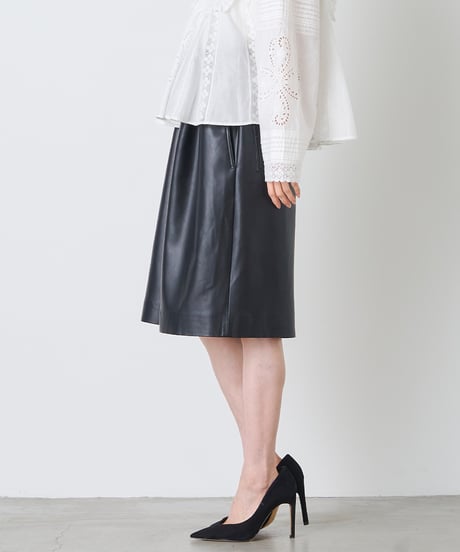 SYNTHETIC LEATHER SHORTS