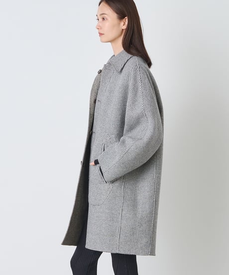 REVERSIBLE CHECK COAT