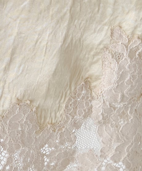 ACETATE SATIN LACE SHORTS