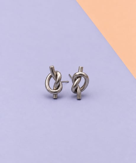 HEMCA | PIERCE 'KNOT' (PAIR) | ピアス